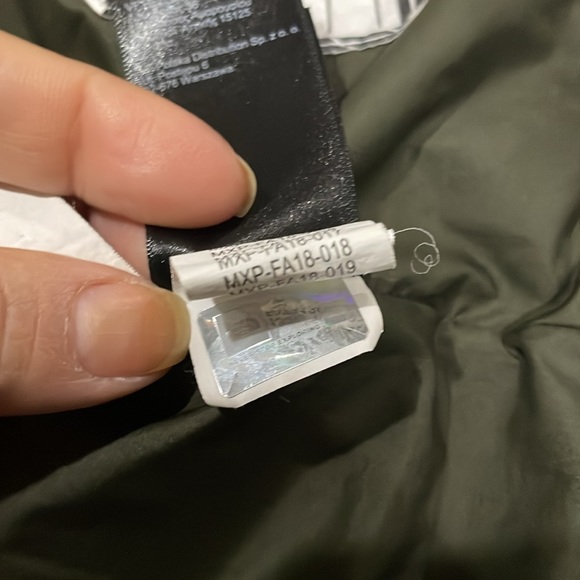 North Face Girls Dark Olive Green Puffer thin Goose Down Coat - Picture 11 of 14